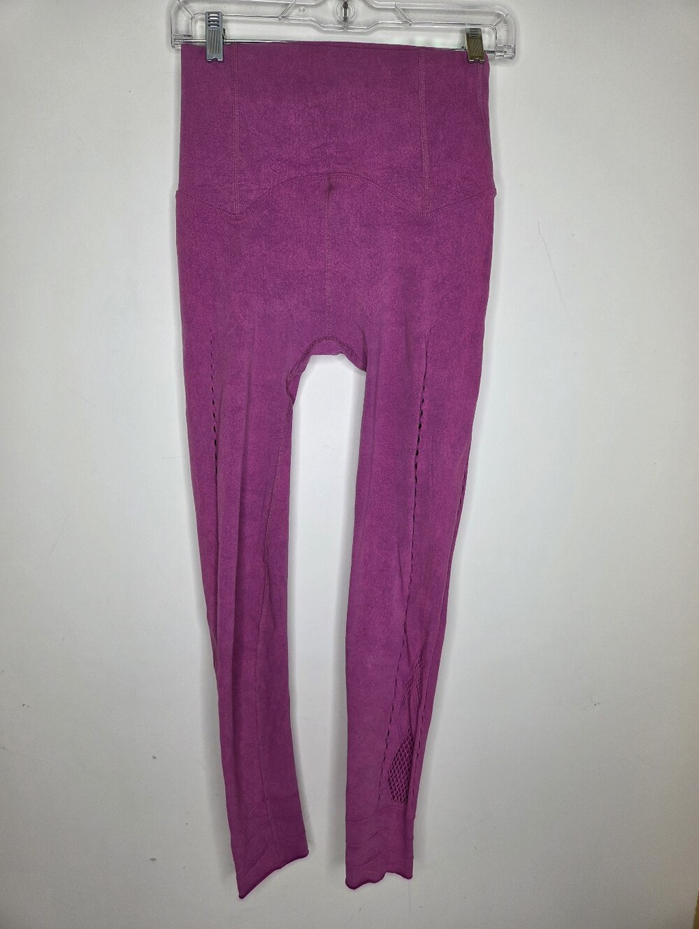 Free People Size M Movement Seamless High-Waist Berry Pink Sport Leggings - Picture 2 of 12